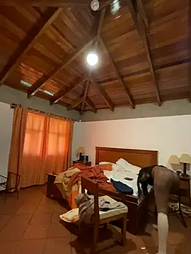 SUUKAM online show from February 17, 2026, 1:07 pm