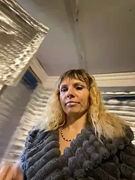 Anita-Smith online show from December 10, 2024, 11:54 am