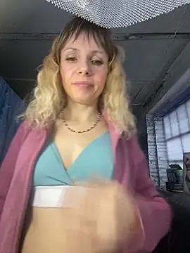 Anita-Smith online show from December 12, 2024, 8:14 am