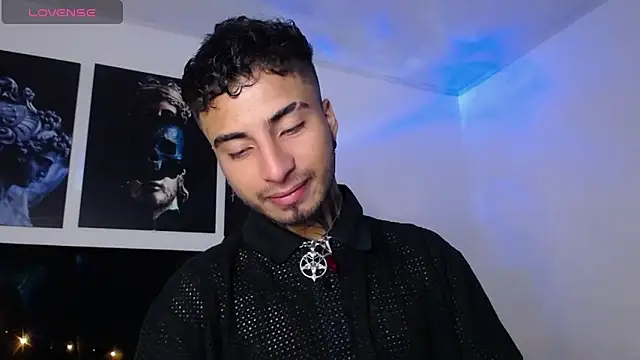 JuanCamiilo 66 online show from February 10, 2025, 4:08 am