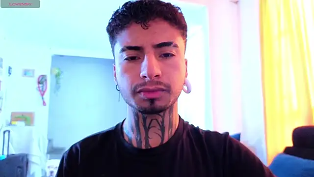 JuanCamiilo 66 online show from May 16, 2026, 12:59 pm