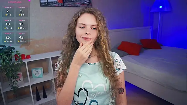 RayaNenlia online show from February 10, 2025, 11:15 am