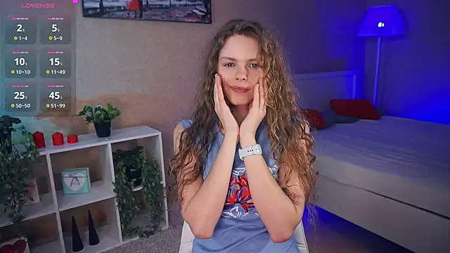 RayaNenlia online show from March 5, 2025, 8:10 am