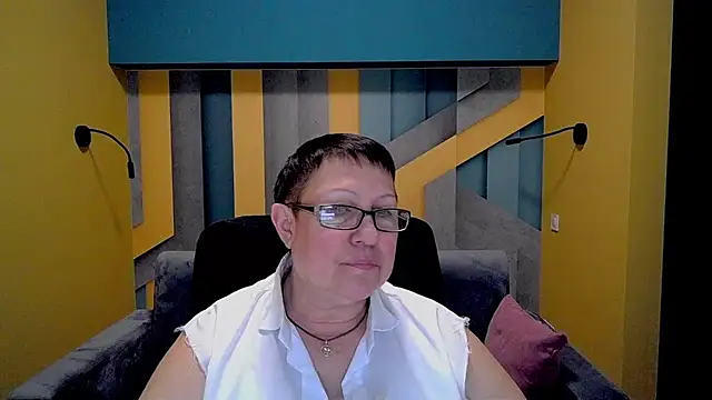 BarbaraTurners online show from March 17, 2025, 12:41 am