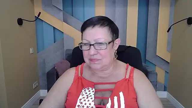 BarbaraTurners online show from October 8, 2025, 6:27 pm