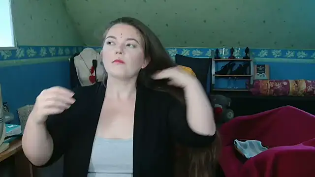 SherineDivine online show from October 29, 2025, 3:58 pm