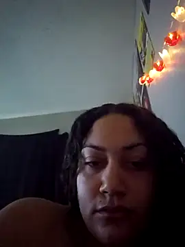 honeeyyy pot online show from January 11, 2025, 8:21 pm