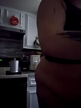 Snapshot of honeeyyy_pot chatting on February 19, 2026, 5:42 pm honeeyyy pot online show from February 19, 2026, 5:42 pm