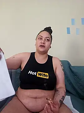 honeeyyy pot online show from April 9, 2026, 9:53 pm