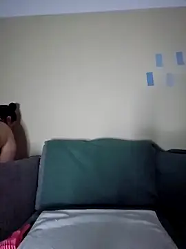 honeeyyy pot online show from April 11, 2026, 2:05 am