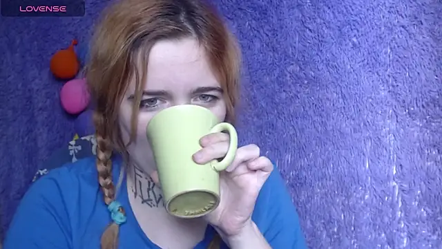 Snapshot of Yours_good_mood chatting on October 21, 2025, 11:11 am Yours good mood online show from October 21, 2025, 11:11 am