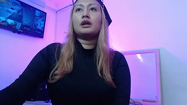 KorayRoussel online show from February 28, 2026, 3:02 pm