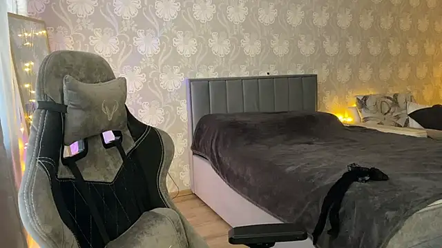 Snapshot of Bellamurr_ chatting on September 9, 2025, 11:32 am Bellamurr online show from September 9, 2025, 11:32 am