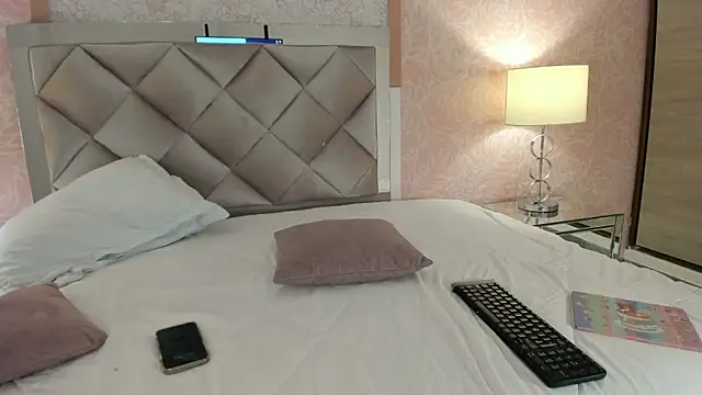 Arianavillada online show from September 10, 2025, 3:17 am