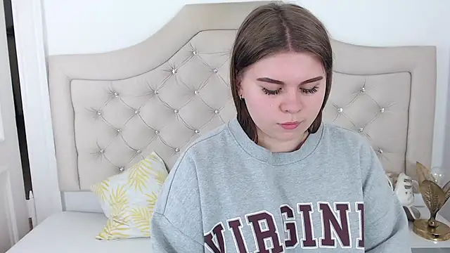 Snapshot of AbbyPleasure chatting on December 6, 2024, 3:44 pm AbbyPleasure online show from December 6, 2024, 3:44 pm