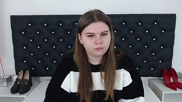 Snapshot of AbbyPleasure chatting on February 25, 2025, 9:31 am AbbyPleasure online show from February 25, 2025, 9:31 am