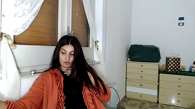 ZajiraShane online show from December 23, 2025, 1:36 am