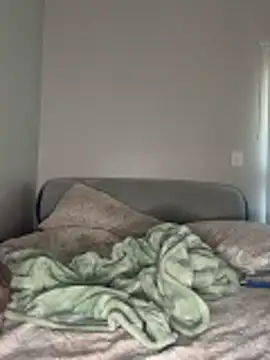 CharismaaBanx online show from April 12, 2026, 3:06 pm