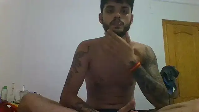 Darylpollalarga online show from July 14, 2026, 10:37 pm