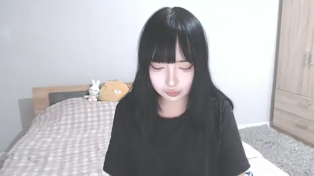 Snapshot of your_angela chatting on February 7, 2026, 1:04 pm your angela online show from February 7, 2026, 1:04 pm