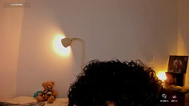 Curlblue online show from October 1, 2025, 4:07 am