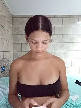 Snapshot of By_Aninha chatting on March 19, 2026, 5:22 am By Aninha online show from March 19, 2026, 5:22 am