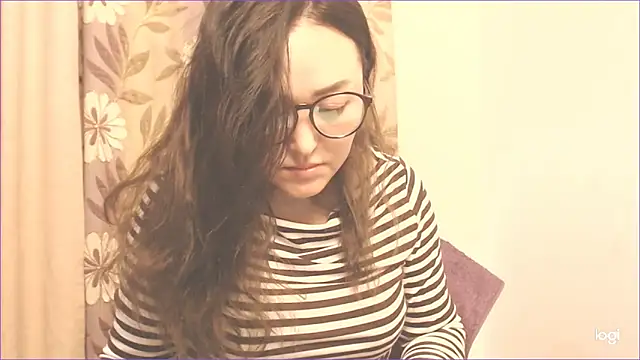 Snapshot of hrnyteacher chatting on January 6, 2025, 9:54 pm hrnyteacher online show from January 6, 2025, 9:54 pm