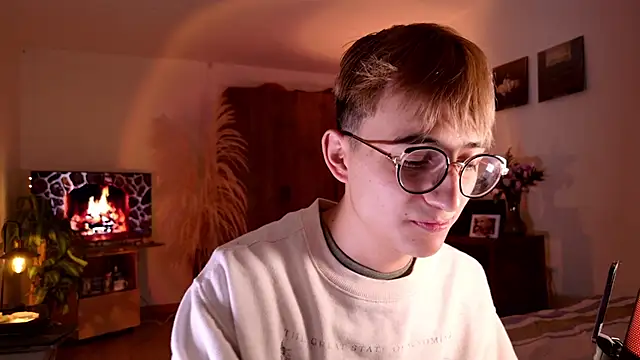 Mr evan1 online show from October 13, 2025, 4:07 pm