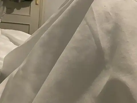 Snapshot of Bossinmidd12 chatting on January 26, 2025, 10:35 pm Bossinmidd12 online show from January 26, 2025, 10:35 pm