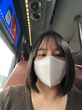 May-Squirt online show from February 19, 2026, 12:28 am