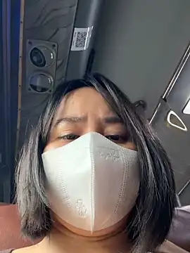 May-Squirt online show from February 25, 2026, 5:06 am