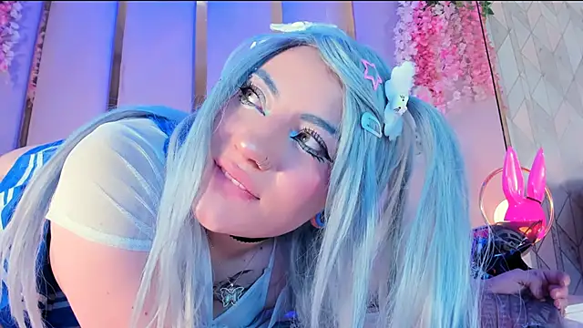 Broklinwhite  online show from October 19, 2025, 1:45 pm