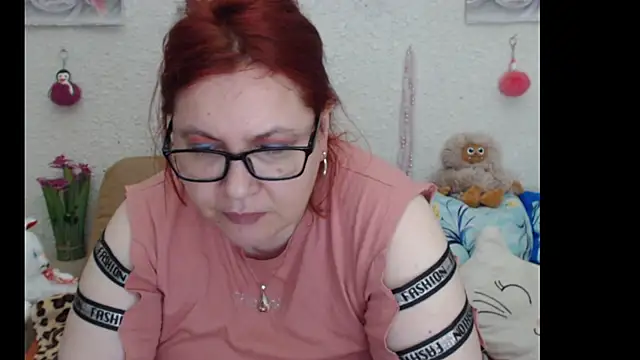 PlayfullMature online show from November 20, 2025, 4:07 pm