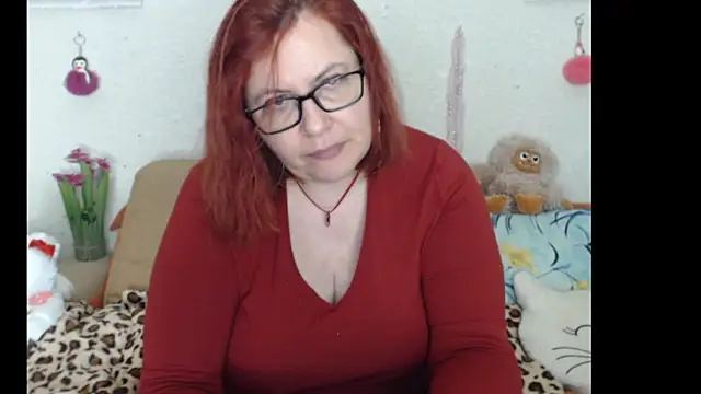 PlayfullMature online show from November 28, 2025, 6:21 pm