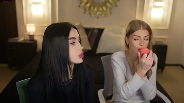 Tina Breeze online show from February 16, 2026, 8:21 am