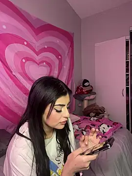 ThickerThanYoBitch online show from January 26, 2025, 12:11 pm