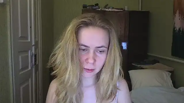 Riley Roo online show from February 8, 2025, 6:55 pm