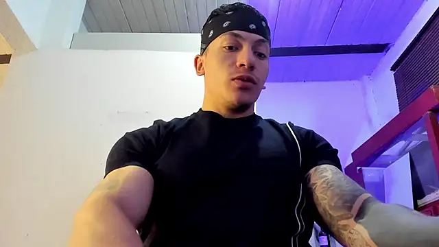 aquiles 51 online show from September 27, 2025, 8:03 pm