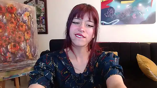 SuzzyyM online show from October 2, 2025, 7:10 pm