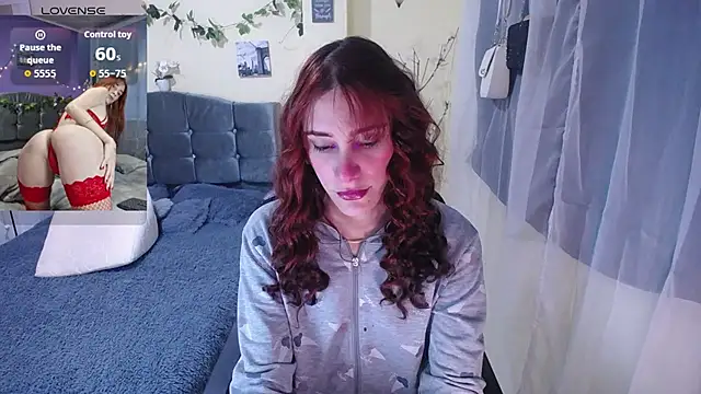 IsaBaileys  online show from February 5, 2026, 12:48 am