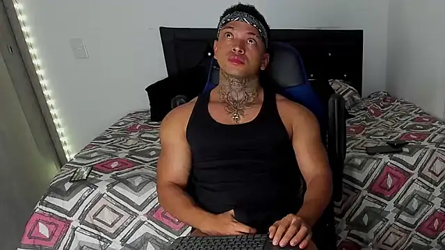 Stiven collins online show from February 12, 2025, 10:03 am