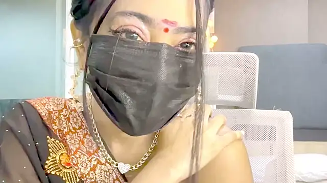 Monalisadon018 online show from January 11, 2026, 8:36 pm