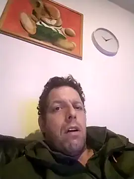 Knuffelstaaf123 online show from March 18, 2025, 9:10 pm