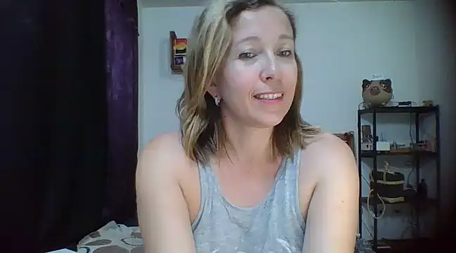 charlott ponce online show from January 10, 2025, 10:46 pm