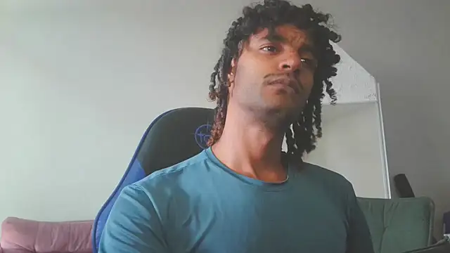 Snapshot of gerson173Hugo chatting on February 10, 2025, 12:29 pm gerson173Hugo online show from February 10, 2025, 12:29 pm