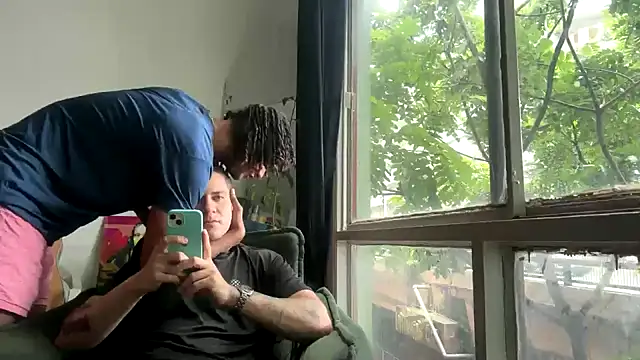 Snapshot of gerson173Hugo chatting on March 20, 2025, 1:37 pm gerson173Hugo online show from March 20, 2025, 1:37 pm