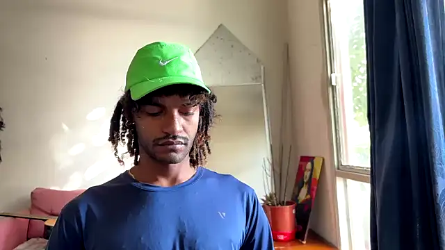 Snapshot of gerson173Hugo chatting on September 9, 2025, 11:21 am gerson173Hugo online show from September 9, 2025, 11:21 am