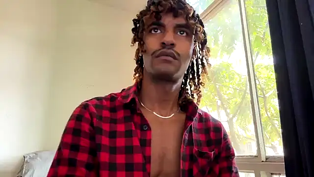 Snapshot of gerson173Hugo chatting on October 25, 2025, 11:29 am gerson173Hugo online show from October 25, 2025, 11:29 am