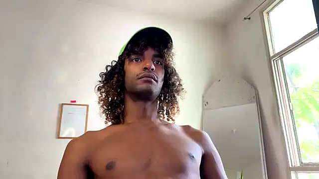 Snapshot of gerson173Hugo chatting on February 24, 2026, 12:47 pm gerson173Hugo online show from February 24, 2026, 12:47 pm