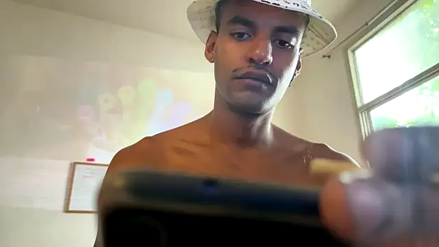 Snapshot of gerson173Hugo chatting on February 26, 2026, 12:48 pm gerson173Hugo online show from February 26, 2026, 12:48 pm